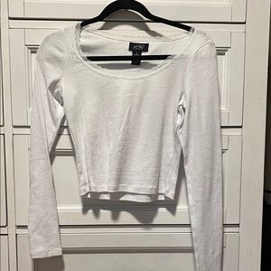 Hollister Classic White Long Sleeve Tee